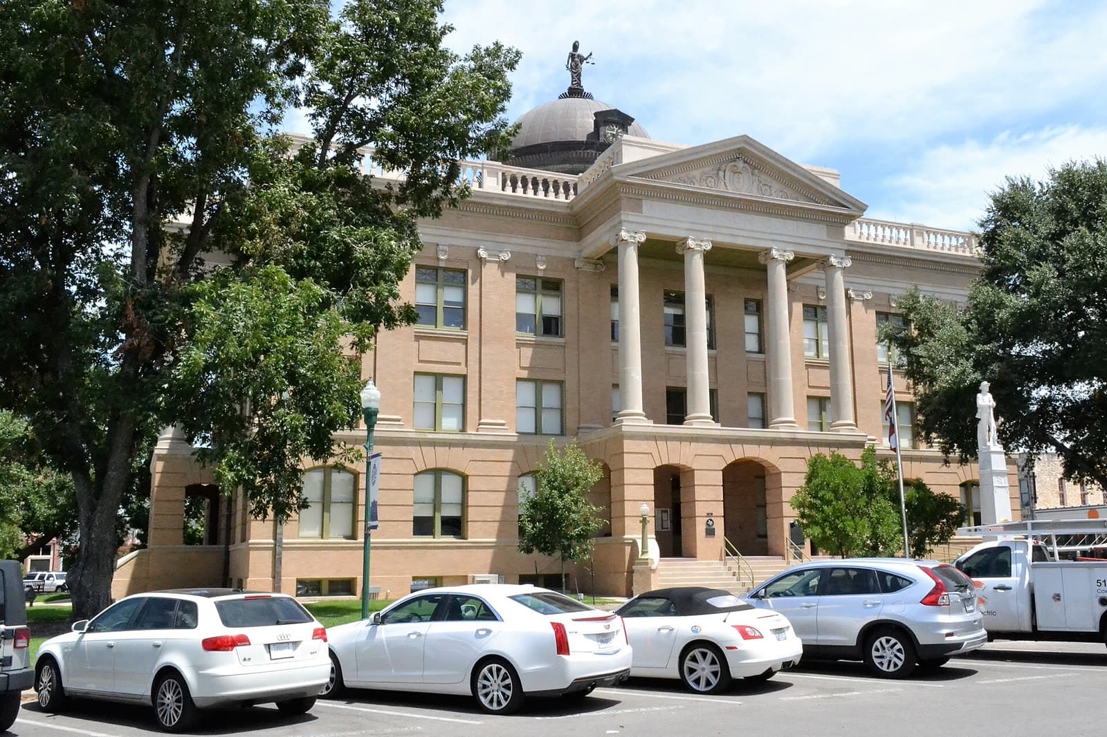 Williamson County Courthouse in Georgetown