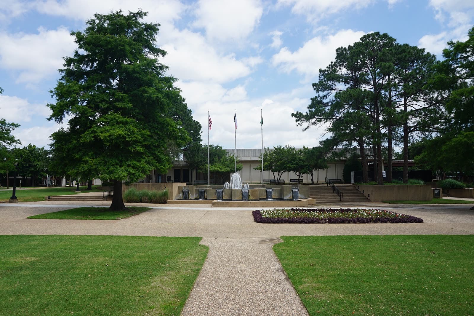 Grand Prairie City Hall