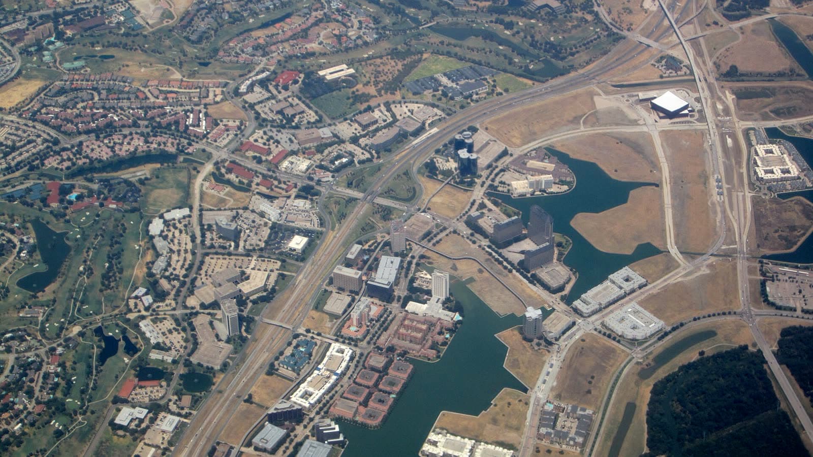 Aerial view of Las Colinas in Irving